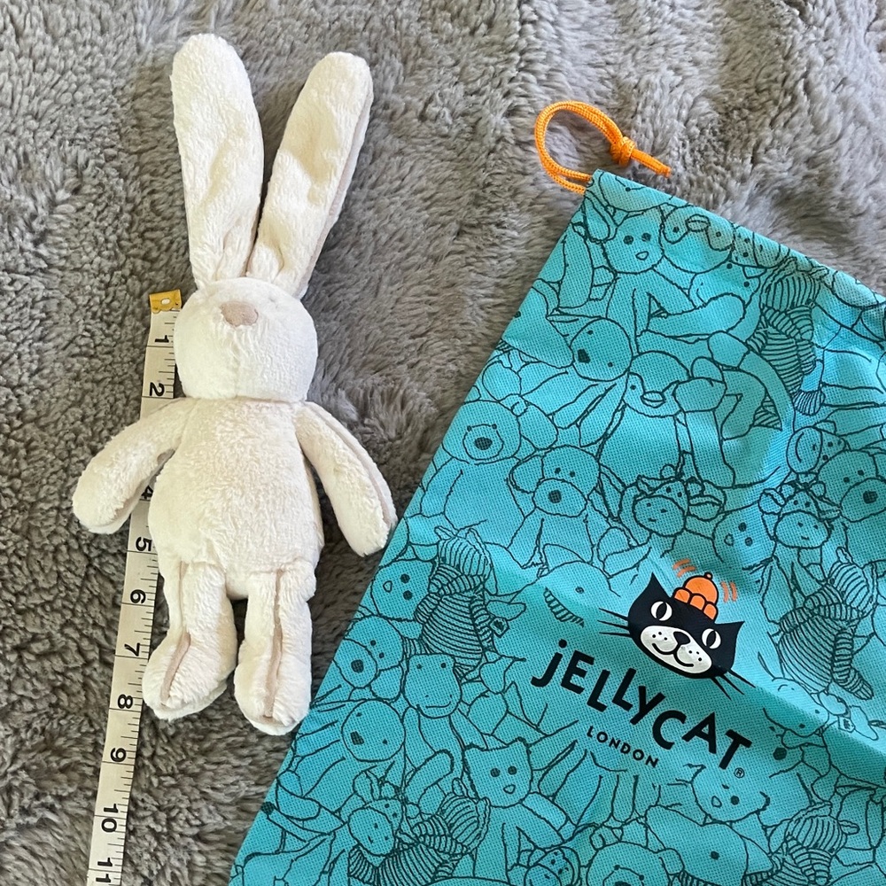 Jellycat Piper Retired Cream Bunny Rabbit w Dust Bag EASTER 8”